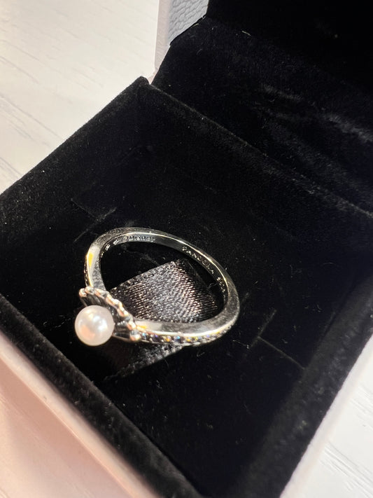 Anillo Perla Cultivada de Agua Dulce Tratada Concha Princesa Ariel de Disney