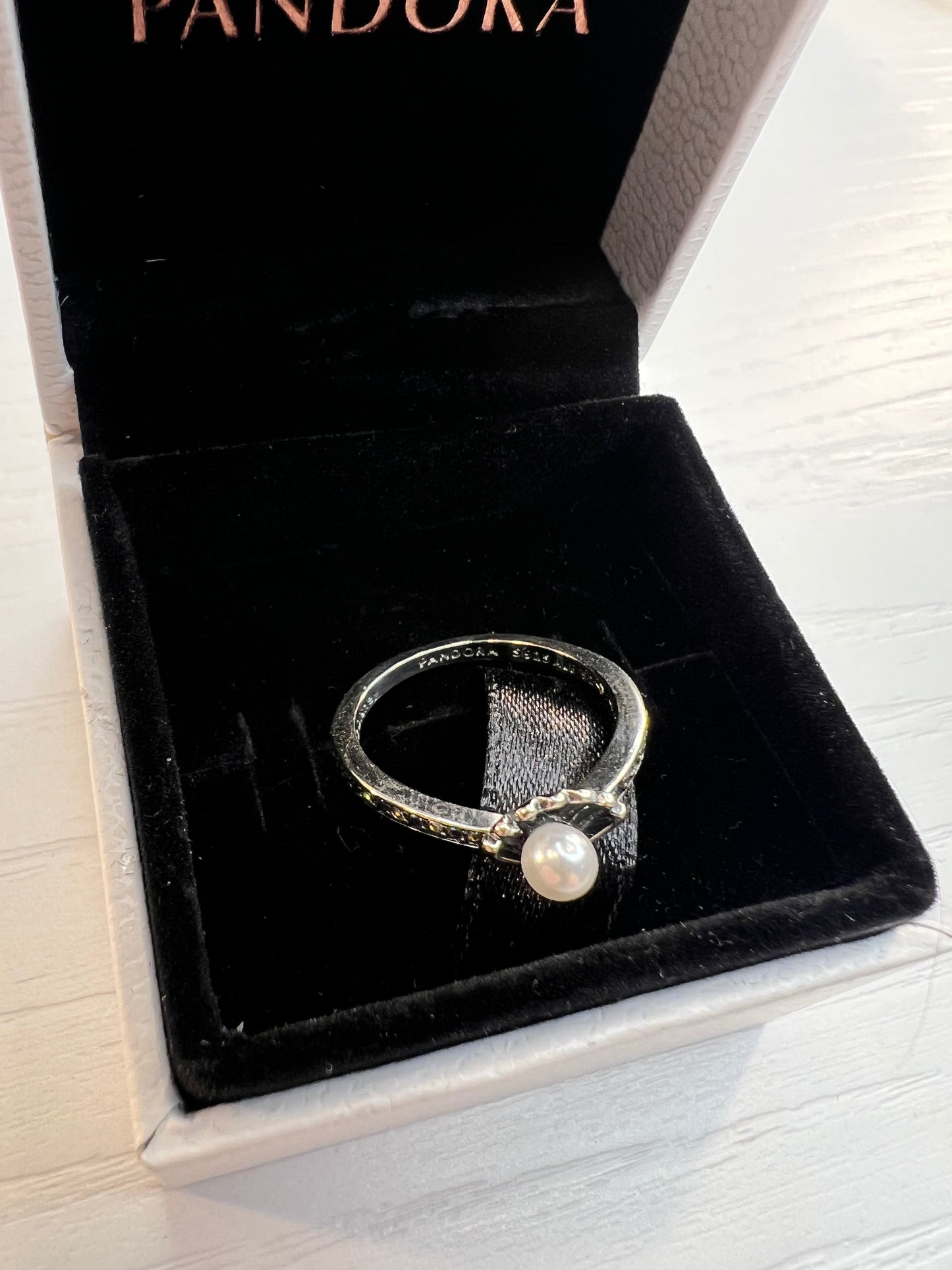 Anillo Perla Cultivada de Agua Dulce Tratada Concha Princesa Ariel de Disney