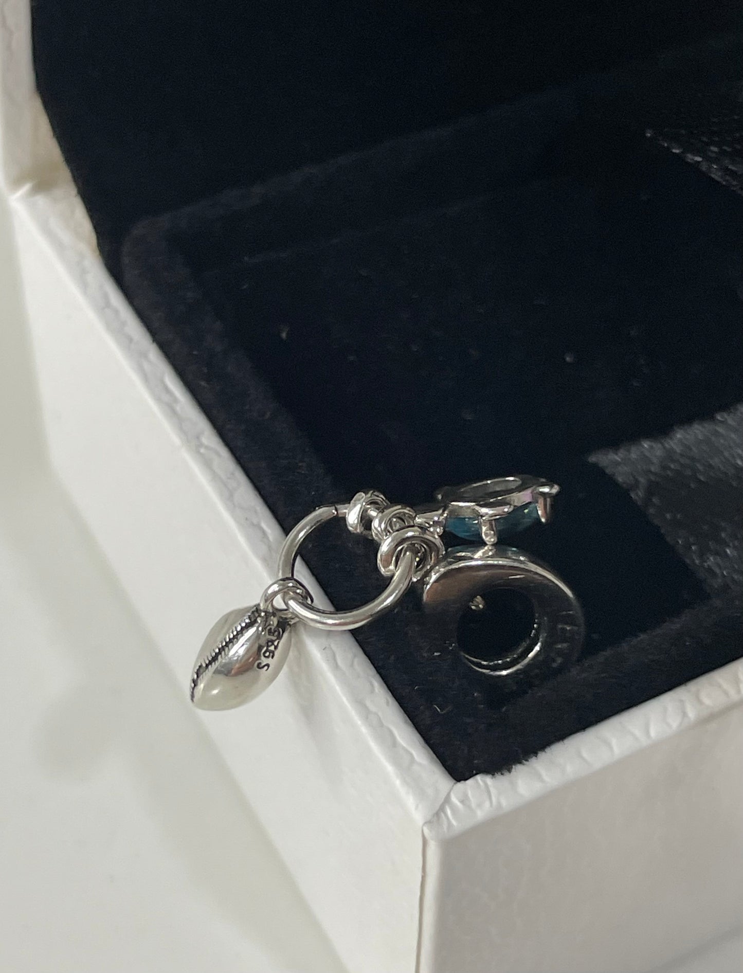 Charm Colgante Triple Pez, Tortuga Marina y Concha