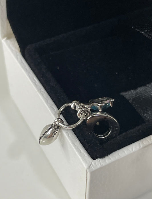 Charm Colgante Triple Pez, Tortuga Marina y Concha