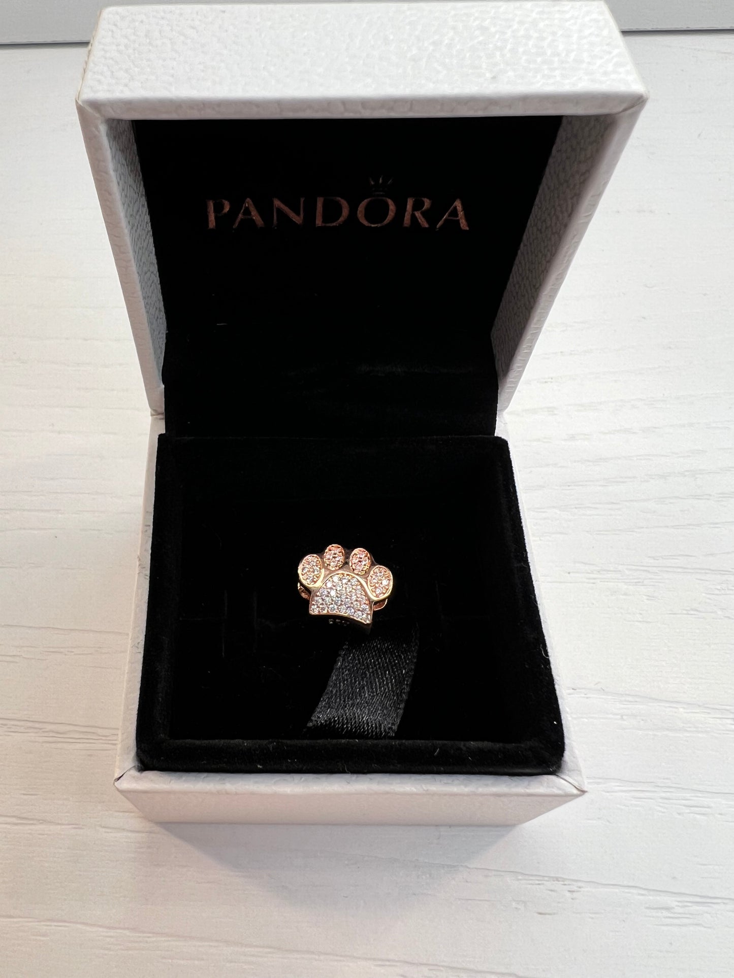 Charm Huella Brillante en Oro Rosa