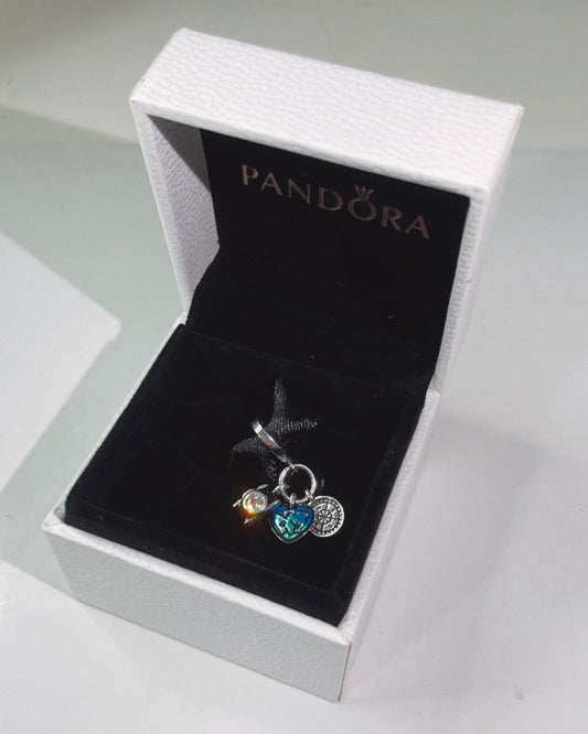 Charm Colgante Triple Cámara, Corazón y Brújula